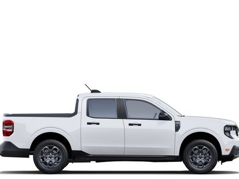 New 2025 Ford Maverick XLT w/ XLT Luxury Package image 7