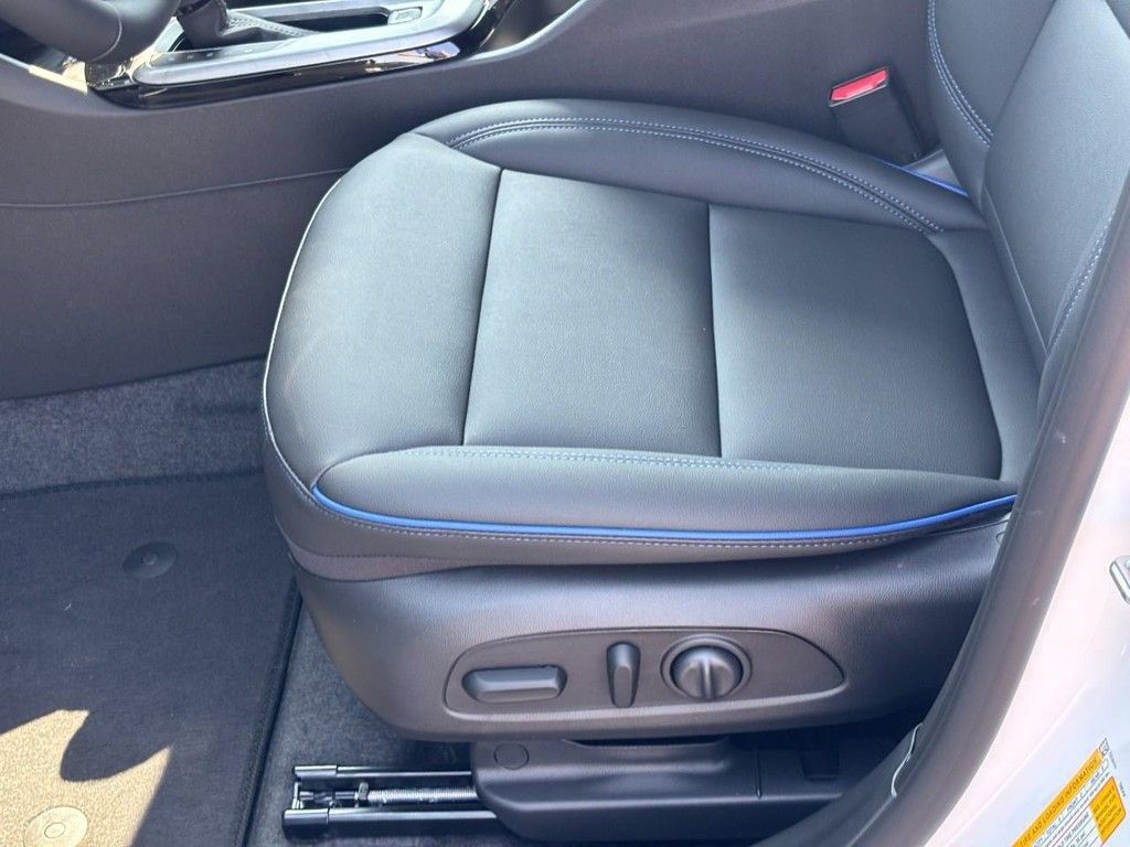 New 2026 Buick Envista Sport Touring w/ Convenience I Package FWD image 10