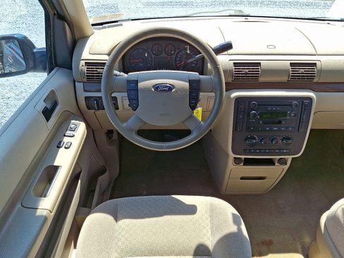 Used 2004 Ford Freestar SEL image 14