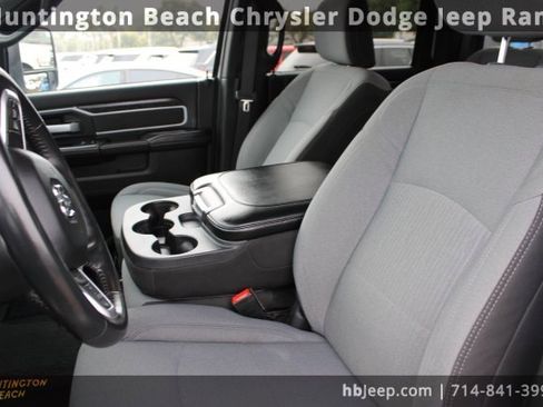 Used 2024 RAM 2500 Big Horn image 30