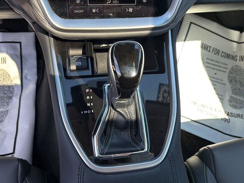 Used 2025 Subaru Outback Onyx Edition AWD/4WD image 16