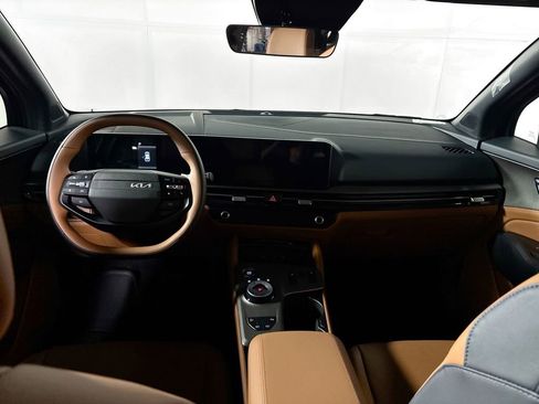 New 2026 Kia Sportage X-Line AWD/4WD image 12