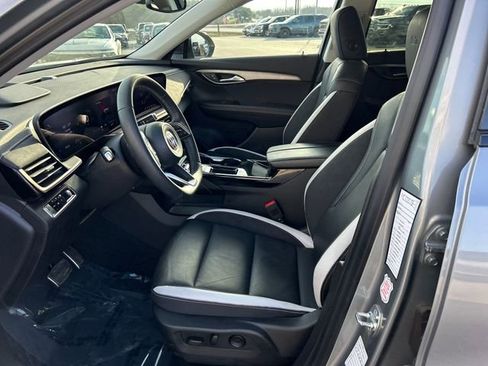 Used 2024 Buick Envision Sport Touring image 27