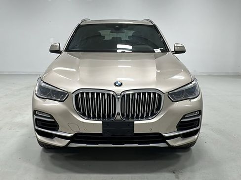 Used 2019 BMW X5 xDrive50i w/ Off-Road Package image 8