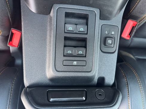 Used 2023 Ford Bronco Badlands AWD/4WD image 22