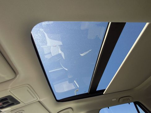 New 2026 Honda Pilot Touring image 15