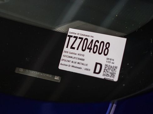 Used 2026 Cadillac Vistiq Sport image 32