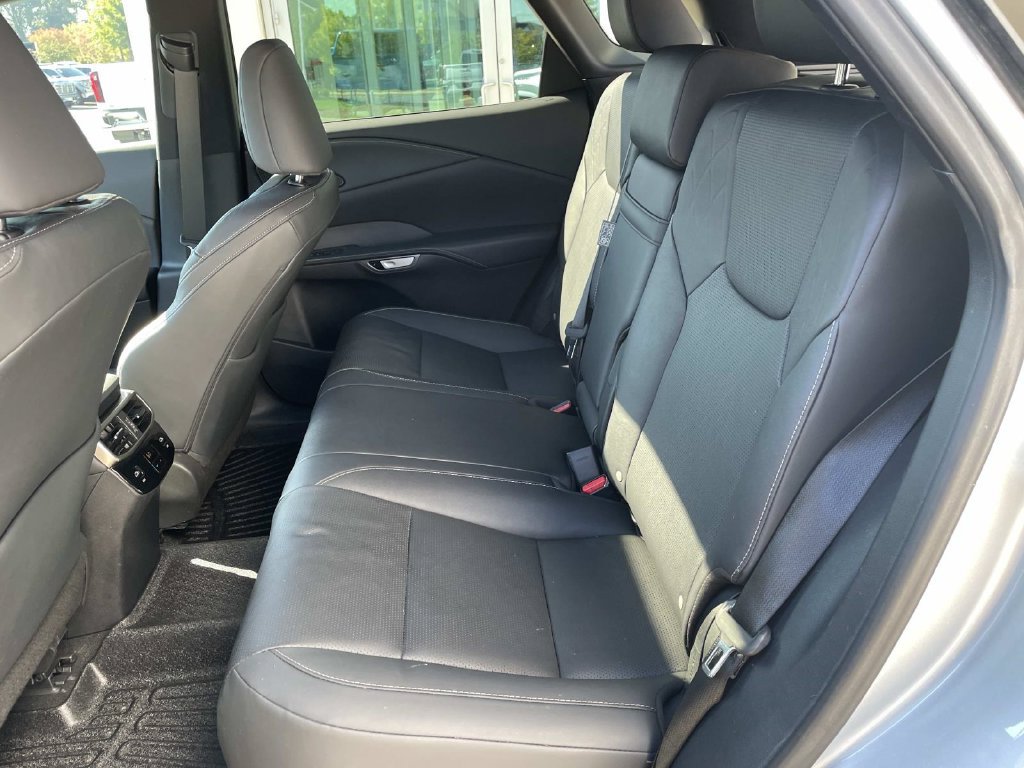Used 2024 Lexus RX 350 Premium Plus w/ Convenience Package FWD image 12