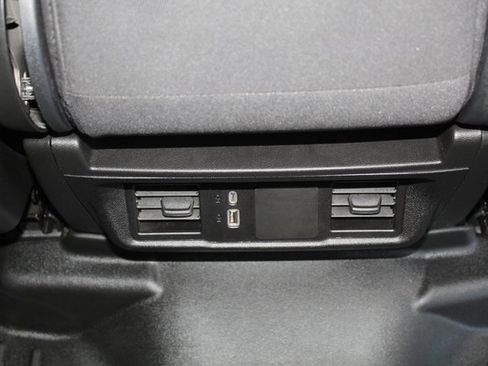 Used 2025 GMC Sierra 3500 Pro w/ 1SA Pro Safety Plus Package image 17