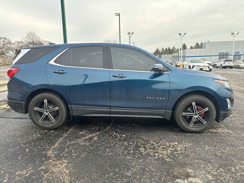 Used 2019 Chevrolet Equinox LT image 3
