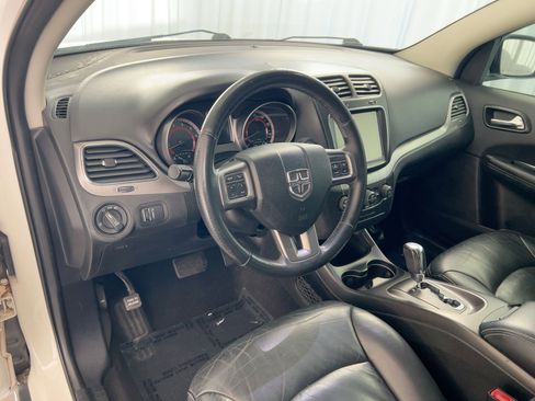 Used 2016 Dodge Journey Crossroad image 4