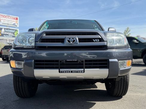 Used 2005 Toyota 4Runner Limited image 14