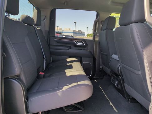 Used 2025 Chevrolet Silverado 2500 LT w/ Convenience Package AWD/4WD image 34