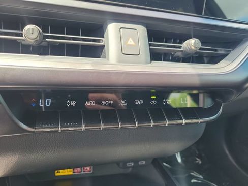 Used 2024 Lexus UX 250h FWD w/ Premium Package image 30