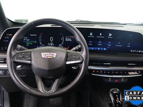 Used 2025 Cadillac XT4 Premium Luxury image 21