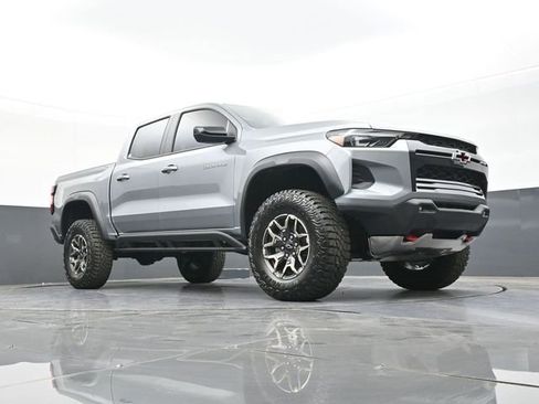 New 2026 Chevrolet Colorado ZR2 w/ Technology Package AWD/4WD image 55