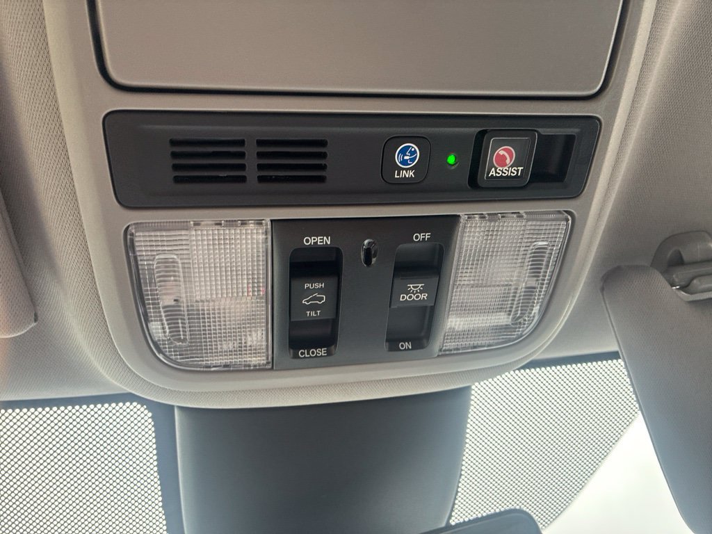 Used 2021 Honda Odyssey Touring image 18