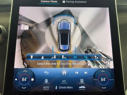 Used 2024 Mercedes-Benz GLC 300 4MATIC w/ AMG Line image 24