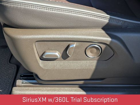 Certified 2025 GMC Sierra 2500 Denali w/ Denali Reserve Package AWD/4WD image 15