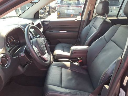 Used 2015 Jeep Compass High Altitude FWD image 24
