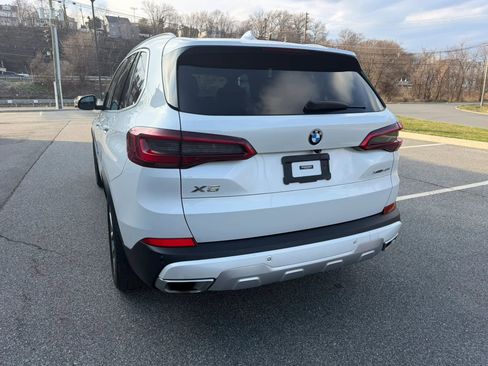 Used 2019 BMW X5 xDrive40i w/ Premium Package 2 AWD/4WD image 8