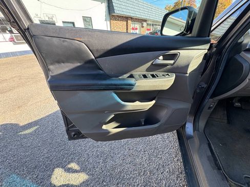 Used 2011 Honda Odyssey EX image 28