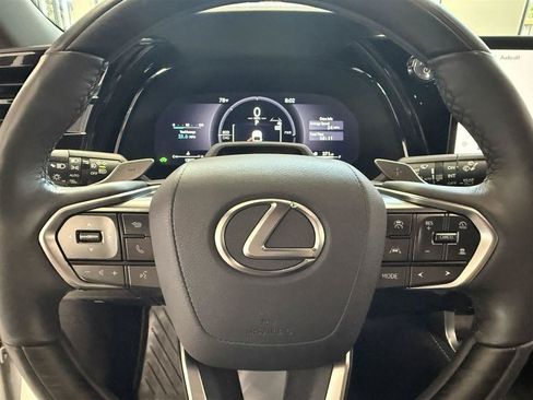 Used 2025 Lexus RX 350h w/ Convenience Package AWD/4WD image 17