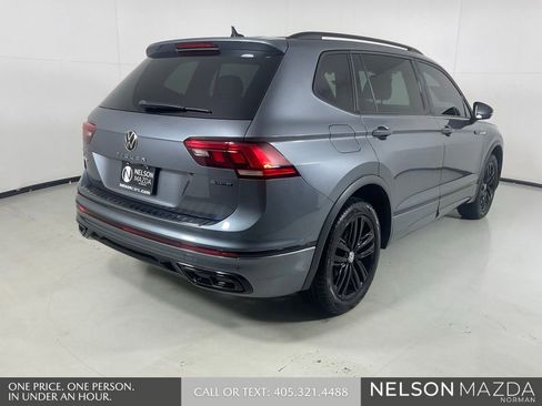 Used 2022 Volkswagen Tiguan SE R-Line AWD/4WD image 6