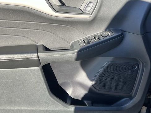 Certified 2022 Ford Escape SE w/ Convenience Package image 16