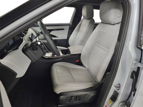 Certified 2026 Land Rover Range Rover Evoque S AWD/4WD image 19