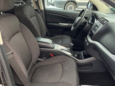 Used 2013 Dodge Journey SXT image 19