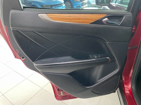 Used 2015 Lincoln MKC FWD w/ Equipment Group 101A Select image 19