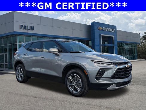 Certified 2025 Chevrolet Blazer LT FWD image 1
