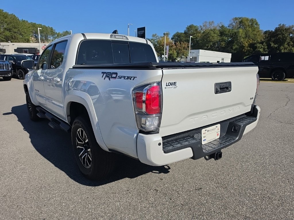 Used 2022 Toyota Tacoma TRD Sport w/ Technology Package RWD image 7