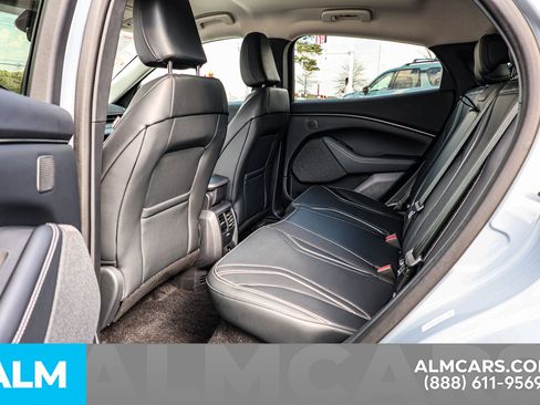 Used 2024 Ford Mustang Mach-E Premium image 19