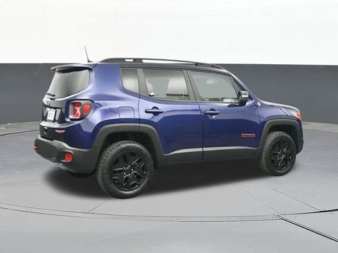 Used 2018 Jeep Renegade Trailhawk w/ Cold Weather Group II AWD/4WD image 16