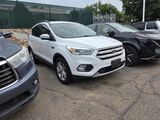 Used 2018 Ford Escape SEL image 3