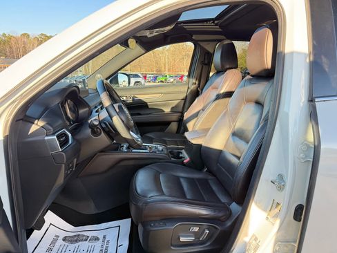 Used 2023 MAZDA CX-5 Signature image 13