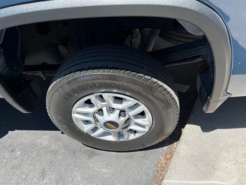 Used 2024 Chevrolet Silverado 2500 W/T w/ WT/CX Safety Package AWD/4WD image 16