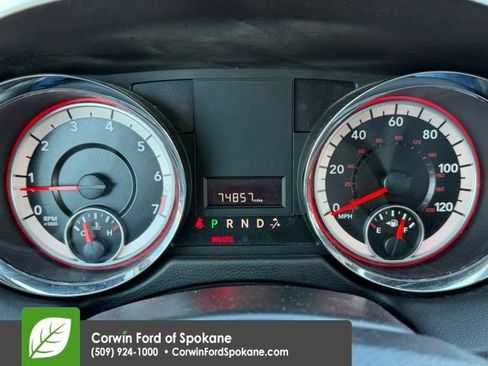 Used 2016 Dodge Grand Caravan SE FWD image 22