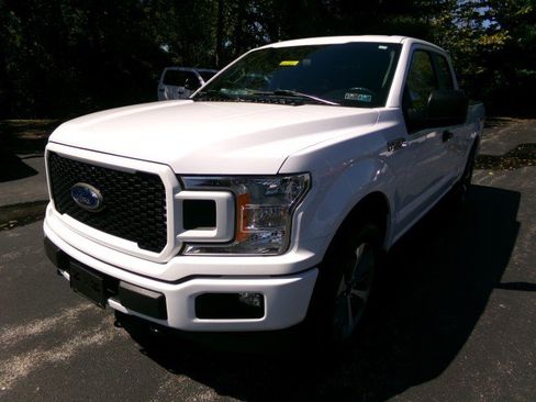 Used 2019 Ford F150 XL w/ Equipment Group 101A Mid AWD/4WD image 4