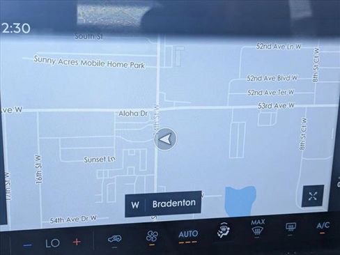 Used 2023 Lincoln Corsair Reserve FWD image 13