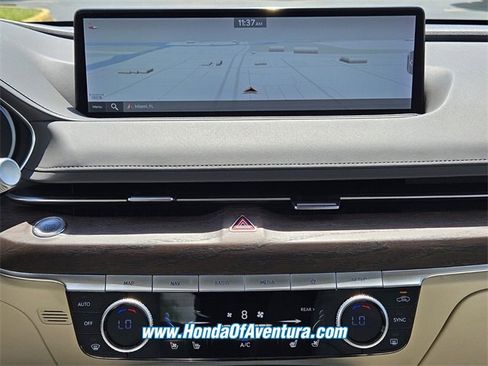 Used 2022 Genesis G80 2.5T w/ Advanced Package image 17