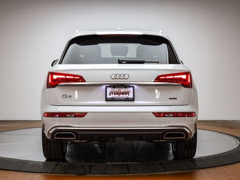 Used 2025 Audi Q5 2.0T Premium Plus w/ Premium Plus Package image 9