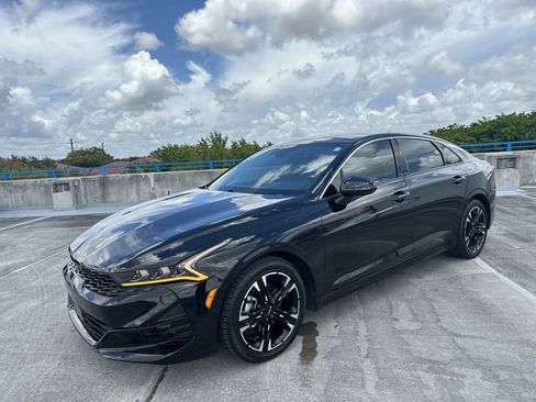 Used 2024 Kia K5 GT-Line FWD image 32