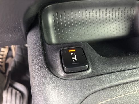 Used 2021 Toyota Corolla XSE image 5