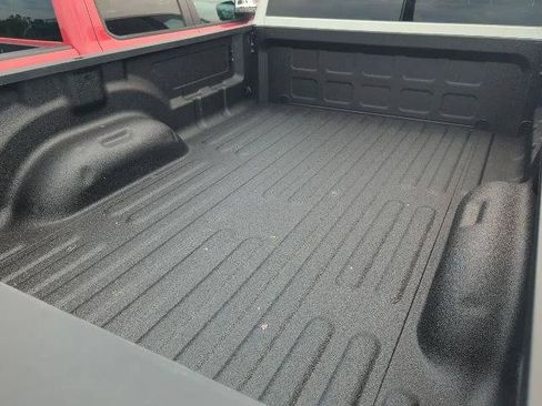 Certified 2024 RAM 2500 Big Horn AWD/4WD image 32