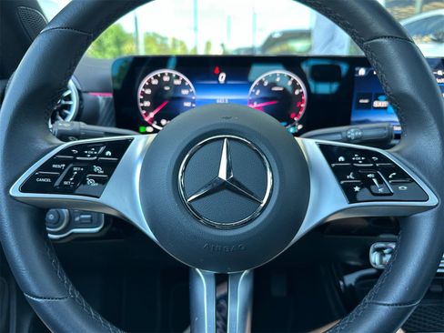 Certified 2025 Mercedes-Benz CLA 250 image 26