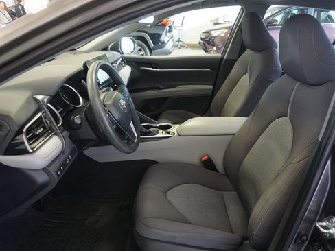 Used 2023 Toyota Camry LE FWD image 17
