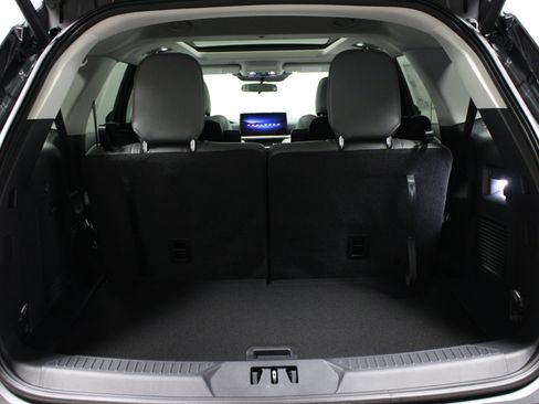 New 2026 Ford Explorer Active w/ Active Comfort Package AWD/4WD image 15